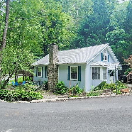 Tweeting Brook Villa Gatlinburg Exterior photo