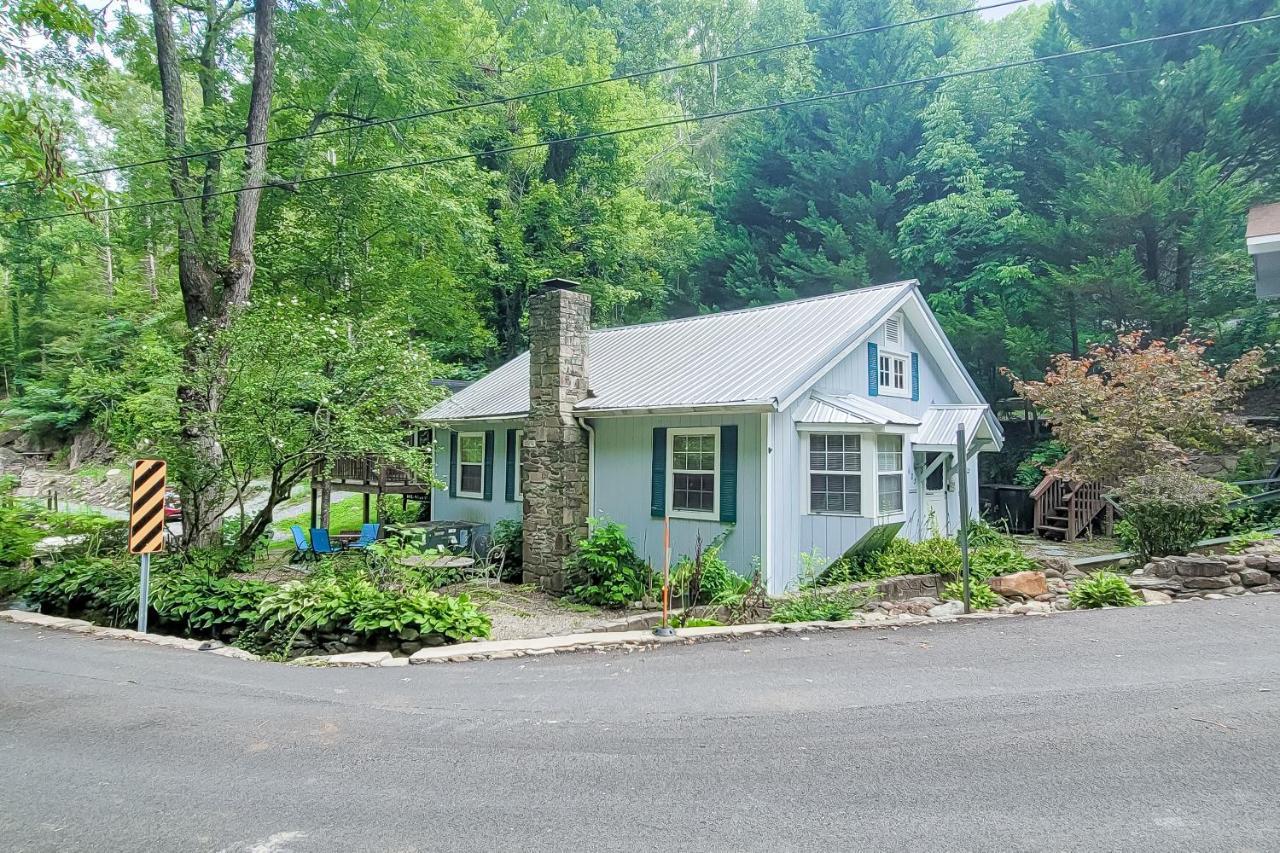 Tweeting Brook Villa Gatlinburg Exterior photo